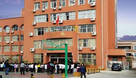 廈門康橋外國語<a href=http://m.chayishenghuo.com/xiaoxue/ target=_blank class=infotextkey>小學</a>怎么樣？廈門康橋外國語小學<a href=http://m.chayishenghuo.com/chuzhong/ target=_blank class=infotextkey>初中</a>派位哪些學校？